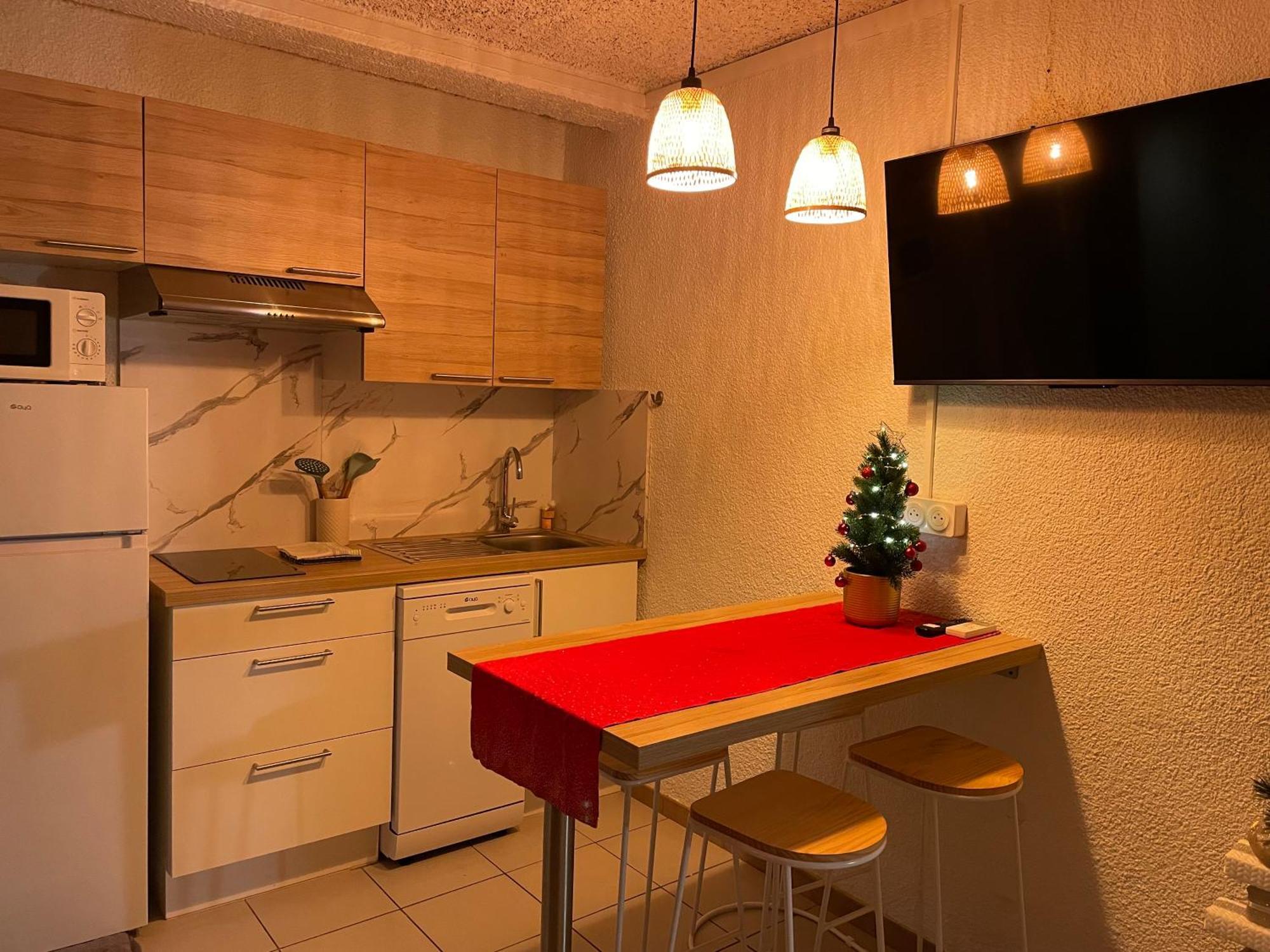 Studio Cosy A 300M De La Mer, Face Aux Festivals, Derriere La Night Life Le Barcarès Esterno foto